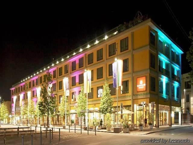 Grand Hotel De La Ville Parma Esterno foto The main building of the University of Lapland