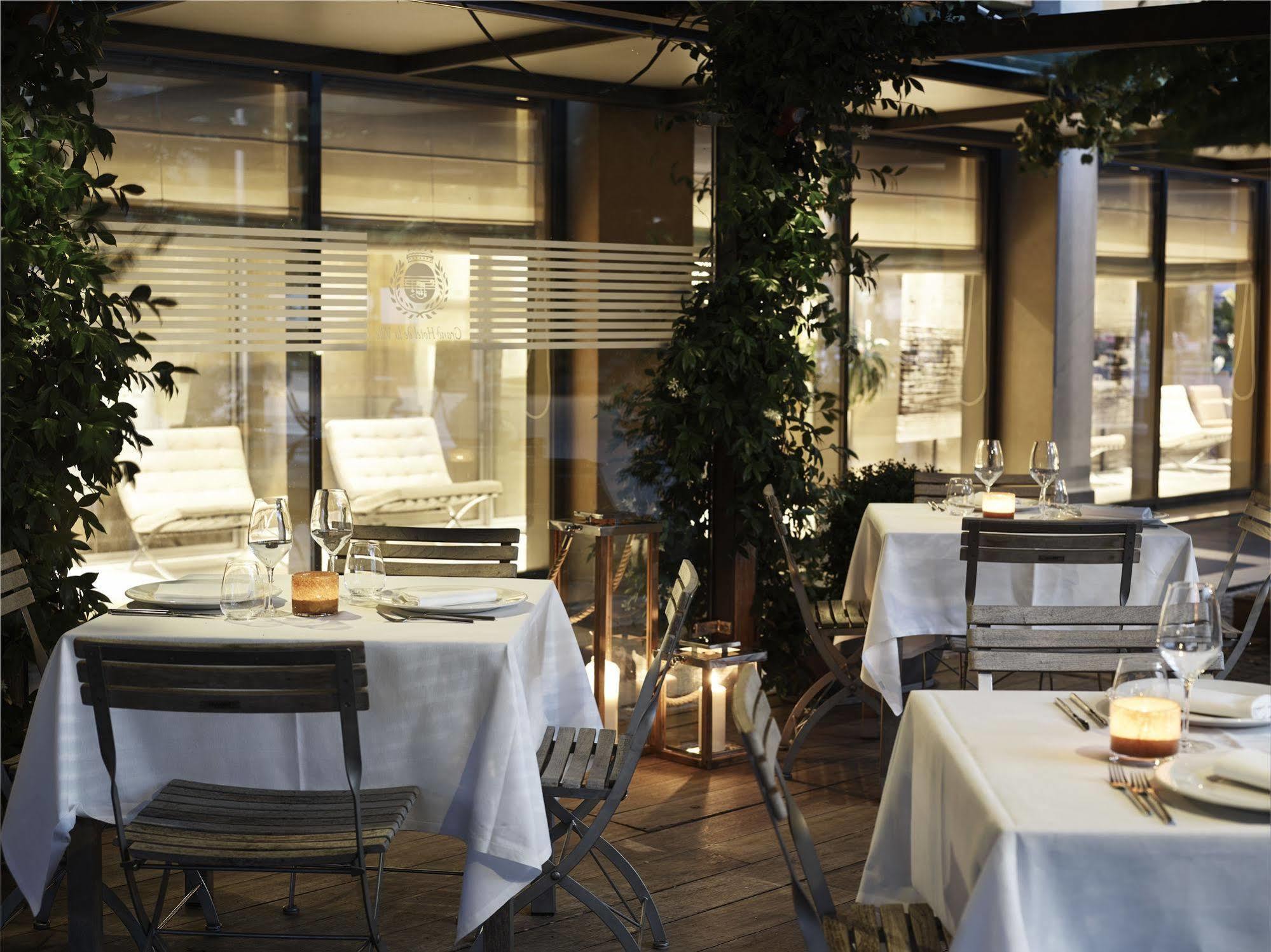 Grand Hotel De La Ville Parma Esterno foto Restaurant "La Villa"